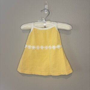 VINTAGE 90s Y2K Basic Editions Baby Girl Yellow Daisy‎ Embroidery Tank Top 12M